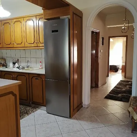 Popi 's Skála Sotíros