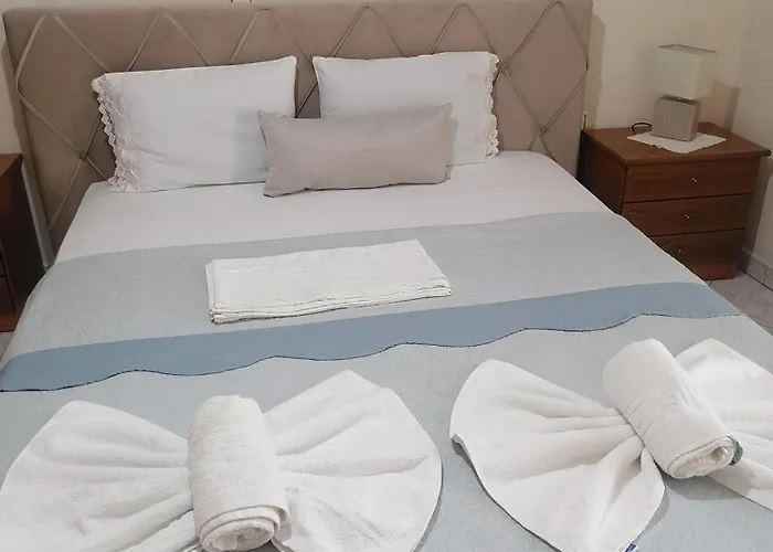 Popi 's Skala Sotiros